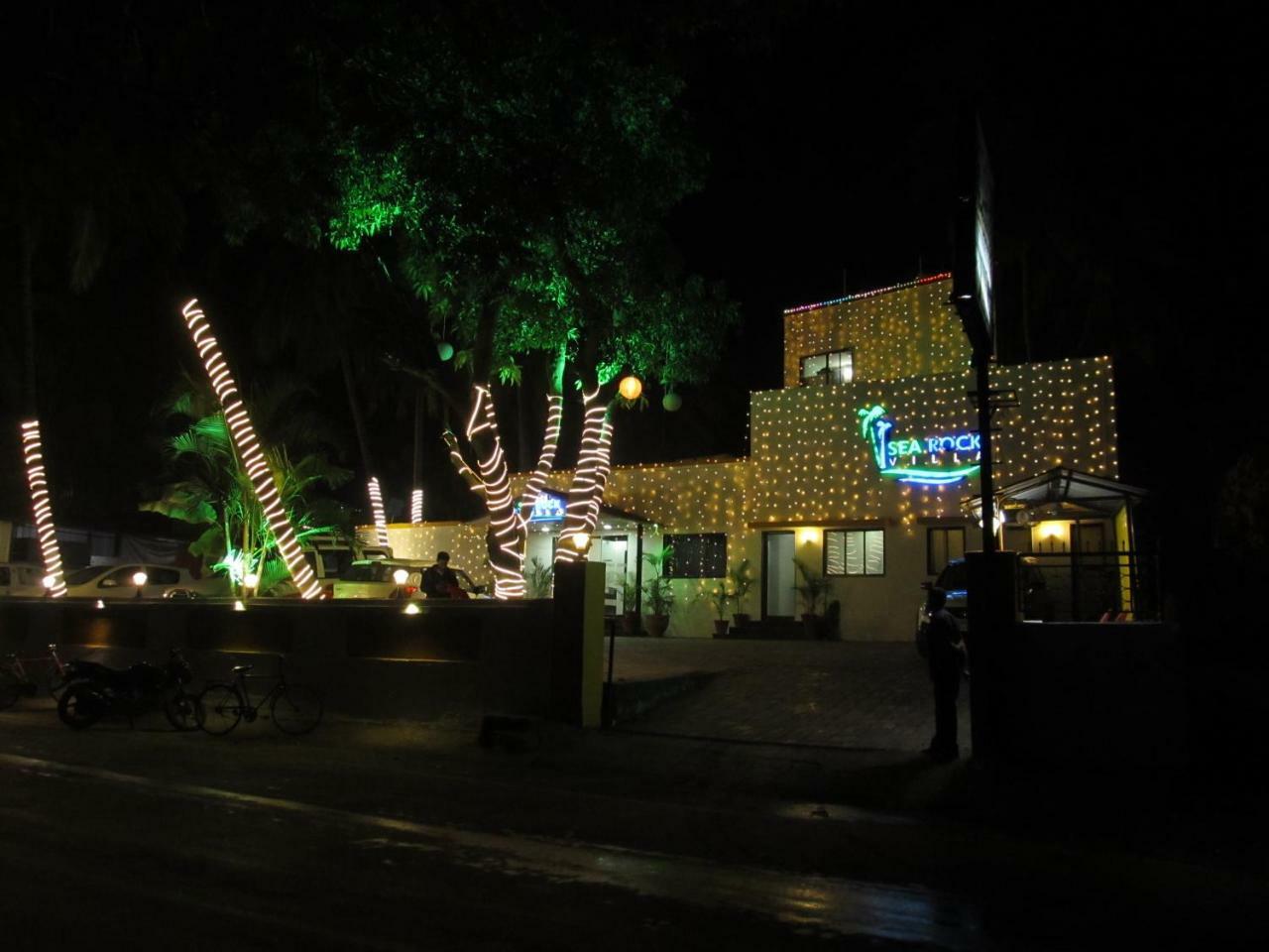 Hotel Sea Rock Villa Daman Extérieur photo